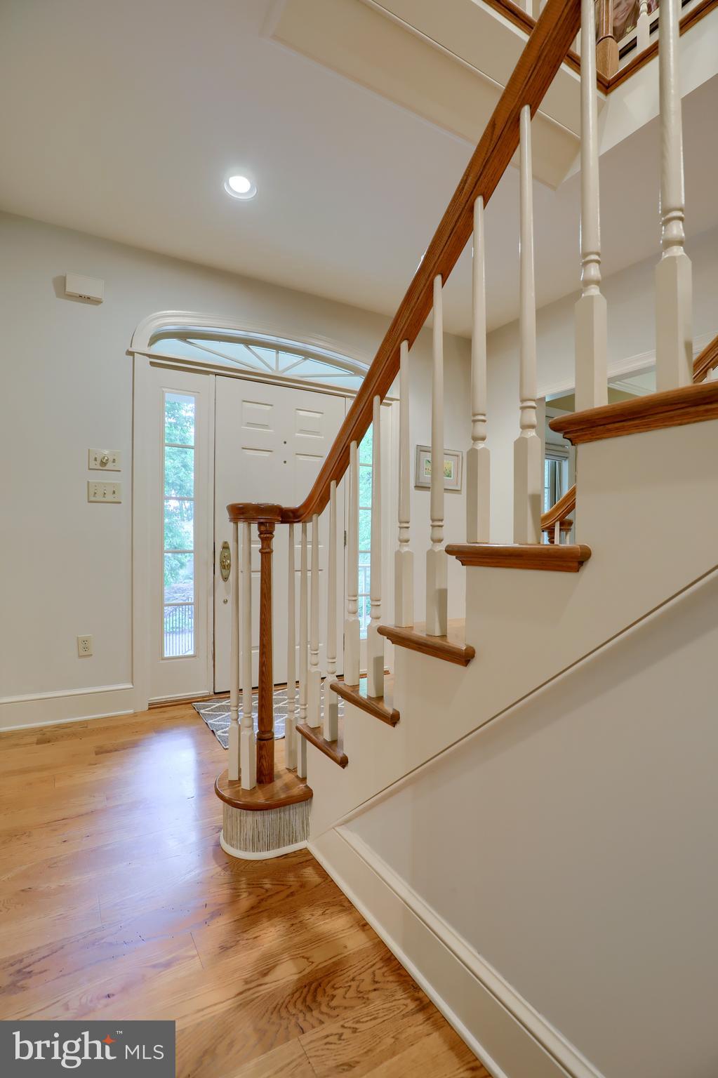 1091 Hunters Path Lancaster, PA 17601 - Photo 4 of 61