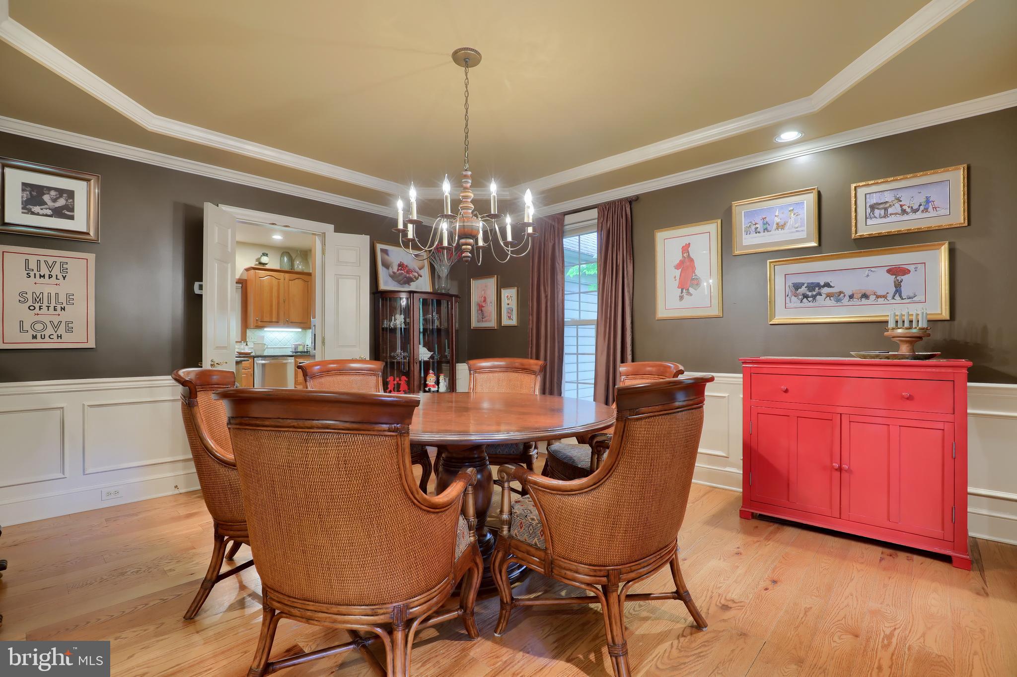 1091 Hunters Path Lancaster, PA 17601 - Photo 5 of 61
