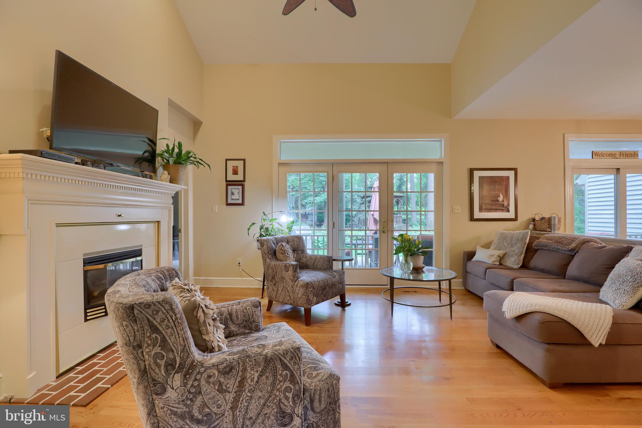 1091 Hunters Path Lancaster, PA 17601 - Photo 10 of 61