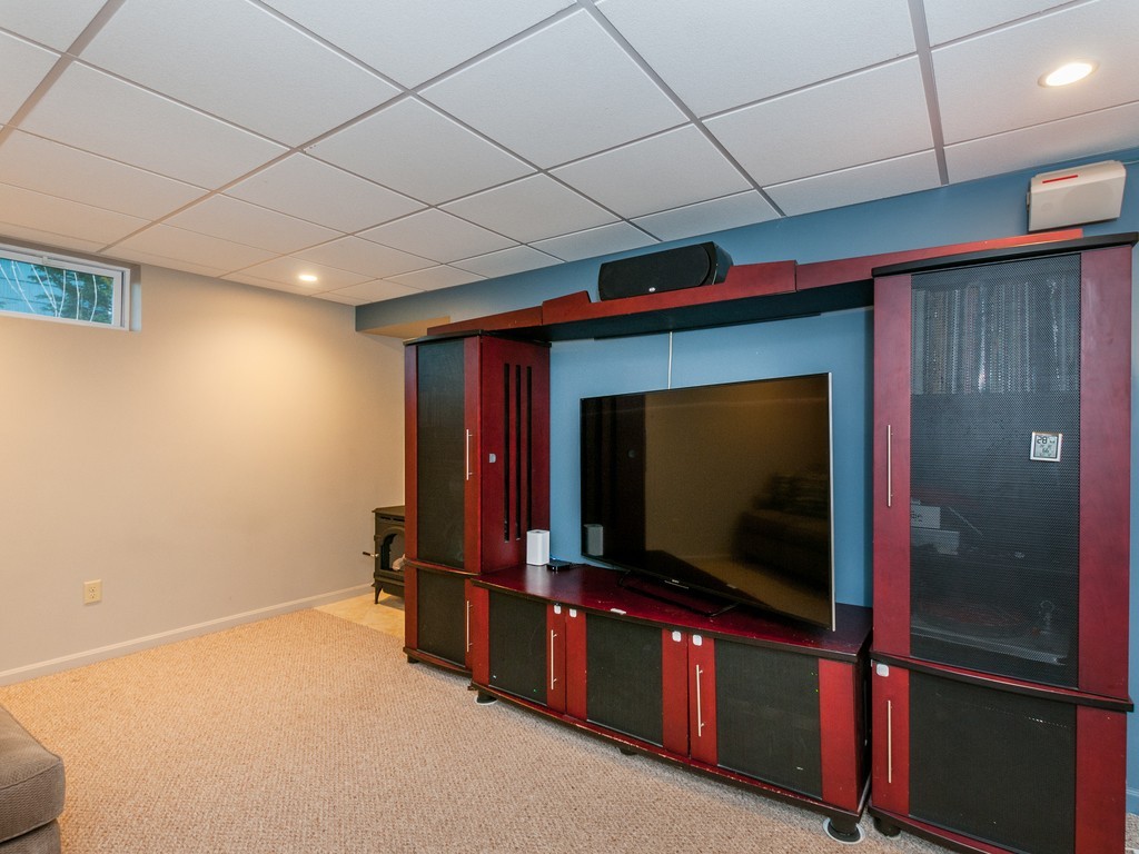 10 Glendale Road Burlington, MA 01803 - Photo 24 of 30 Gallery Image 24