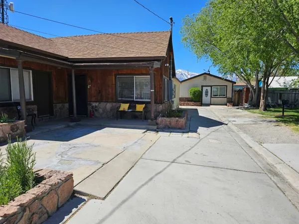 $1,000,000 | 331 South Warren Street, Bishop, CA 93514