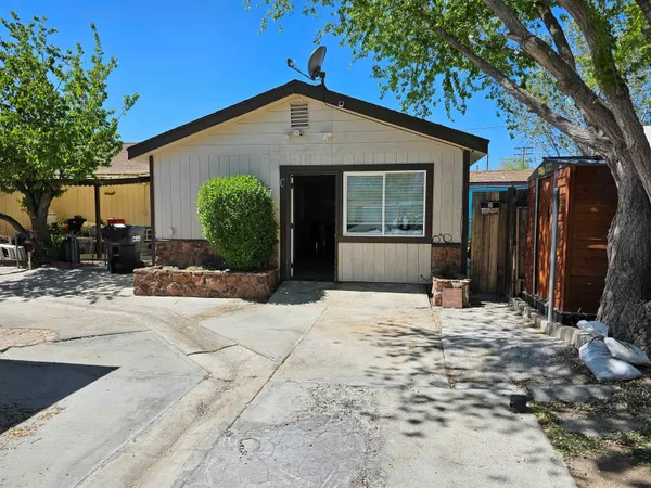 $1,000,000 | 331 South Warren Street, Bishop, CA 93514