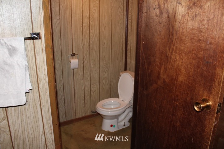 430 Windsor Way Northeast Renton, WA 98056 - Photo 18 of 19