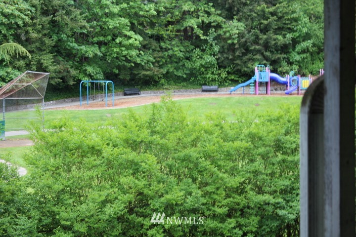 430 Windsor Way Northeast Renton, WA 98056 - Photo 7 of 19