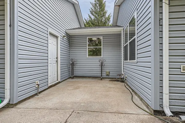 $699,000 | 8787 South Deer Creek Canyon Road, Littleton, CO 80127