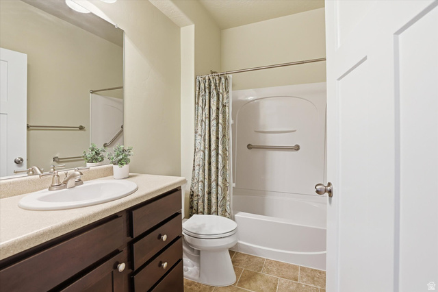 281 650 North, Unit B Centerville, UT 84014 - Photo 25 of 53