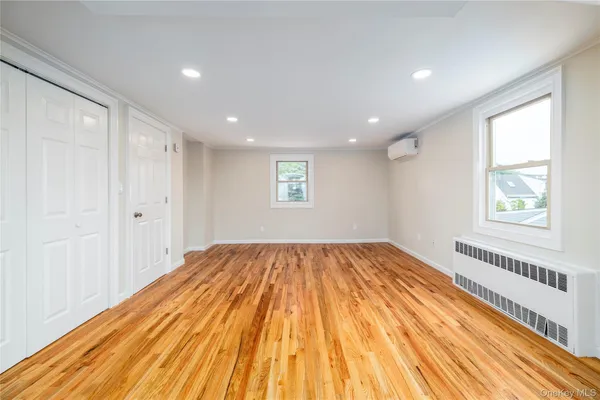 $5,500 | 3883 Franklin Avenue, Seaford, NY 11783