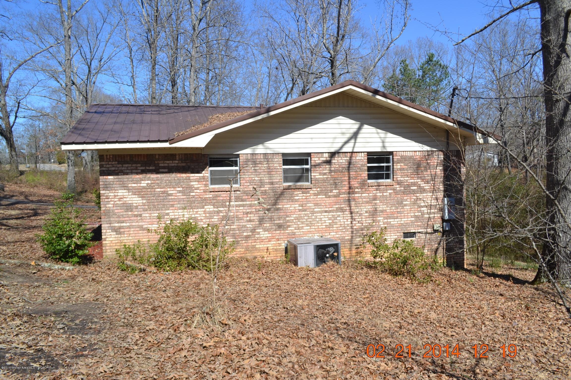 1861 Tommy Robinson Road Jasper, AL 35504 - Photo 5 of 42 Gallery Image 5