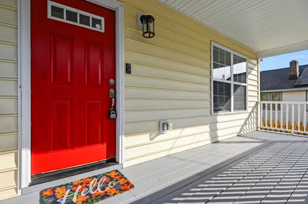 $2,800 | 1124 5th Avenue, Charleston, SC 29407