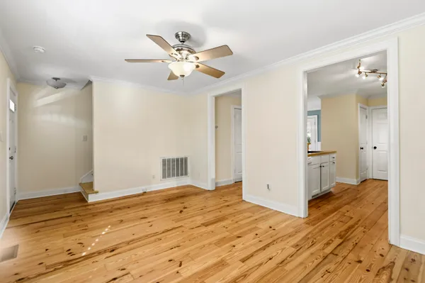 $2,800 | 1124 5th Avenue, Charleston, SC 29407