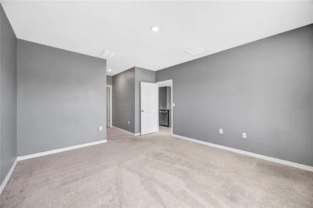 $2,400 | 33318 Hamilton Hl Lane, Wesley Chapel, FL 33545