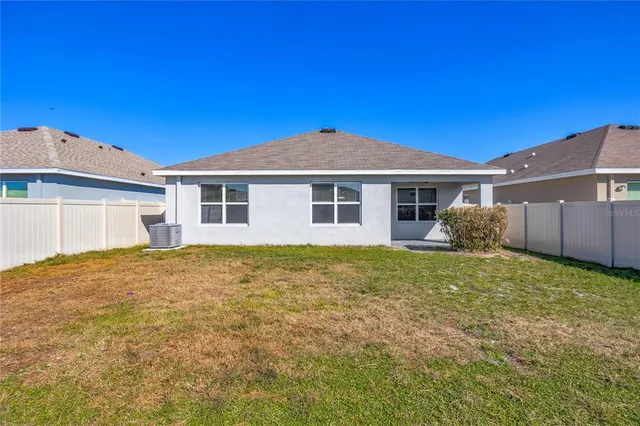 $2,400 | 33318 Hamilton Hl Lane, Wesley Chapel, FL 33545