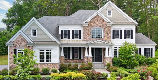 $3,490,000 | 9 Schaffner Lane, Dover, MA 02030