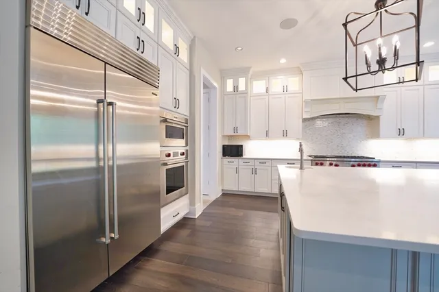 $3,490,000 | 9 Schaffner Lane, Dover, MA 02030