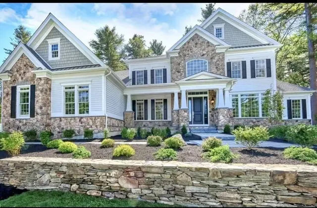 $3,490,000 | 9 Schaffner Lane, Dover, MA 02030