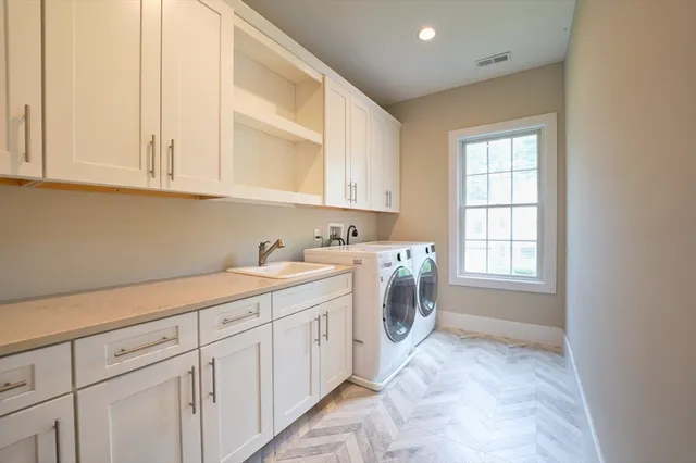 $3,490,000 | 9 Schaffner Lane, Dover, MA 02030