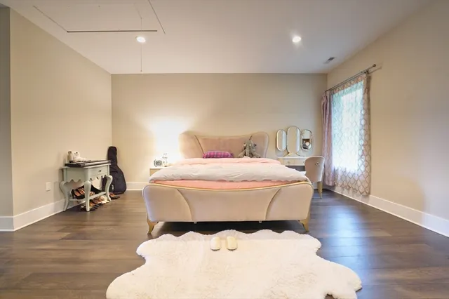 $3,490,000 | 9 Schaffner Lane, Dover, MA 02030