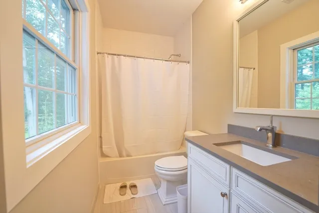 $3,490,000 | 9 Schaffner Lane, Dover, MA 02030