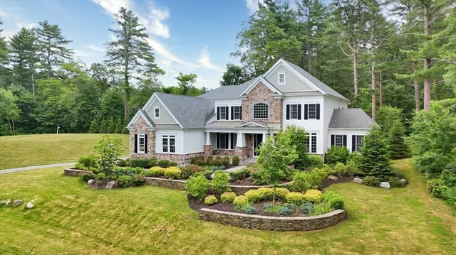 $3,490,000 | 9 Schaffner Lane, Dover, MA 02030