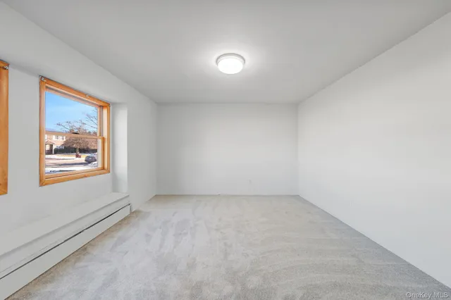 $599,999 | 139 Tarpon Avenue, Medford, NY 11763