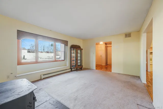 $599,999 | 139 Tarpon Avenue, Medford, NY 11763