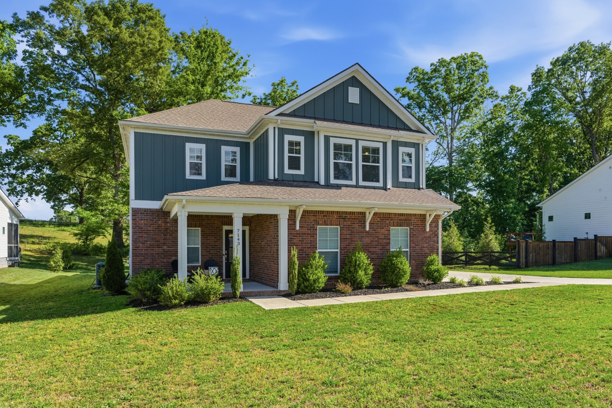 7143 Pepper Tree Circle Fairview, TN 37062 - Photo 2 of 33