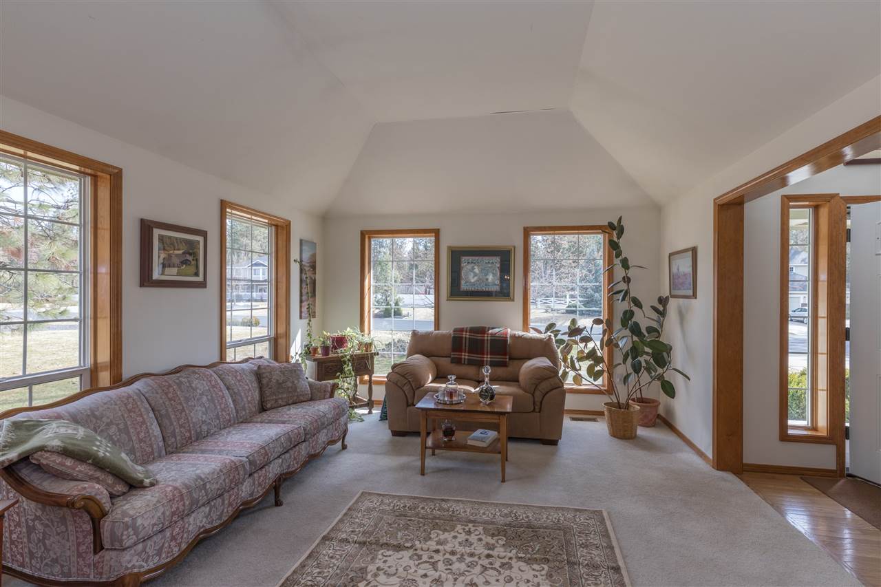 18009 North Kimberly Road Colbert, WA 99005 - Photo 3 of 20