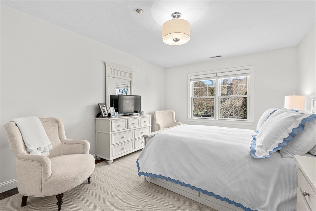 6 Old County Road, Unit 10 Sudbury, MA 01776 - Photo 24 of 30 Gallery Image 24