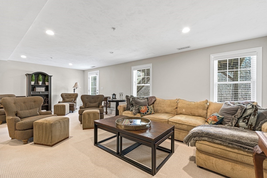6 Old County Road, Unit 10 Sudbury, MA 01776 - Photo 28 of 30 Gallery Image 28