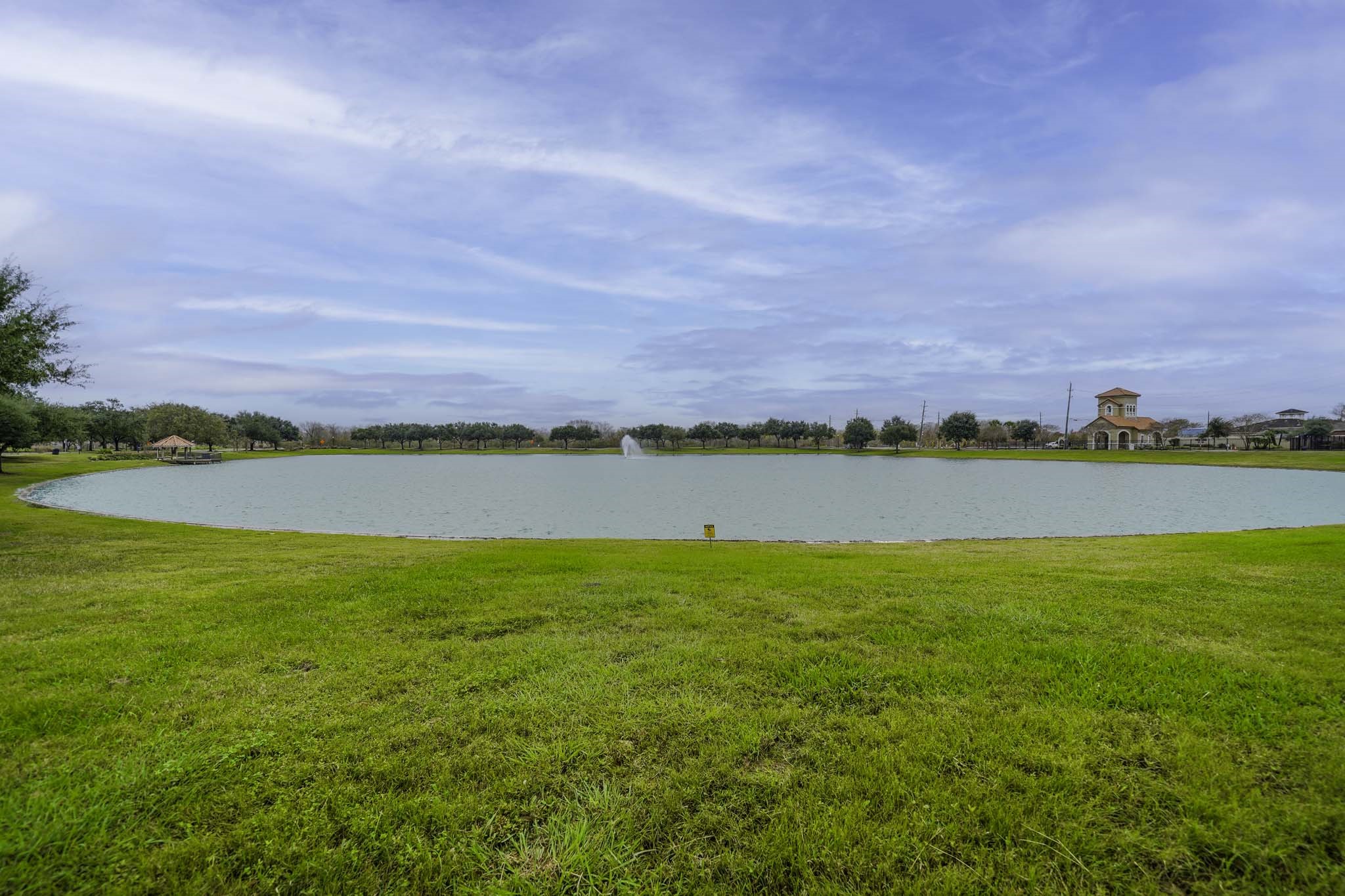 121 Rodeo Drive Manvel, TX 77578 - Photo 21 of 22 a view of an ocean and beach
