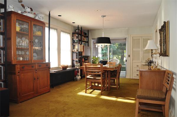 21 Bonad Road Milton, MA 02186 - Photo 3 of 10