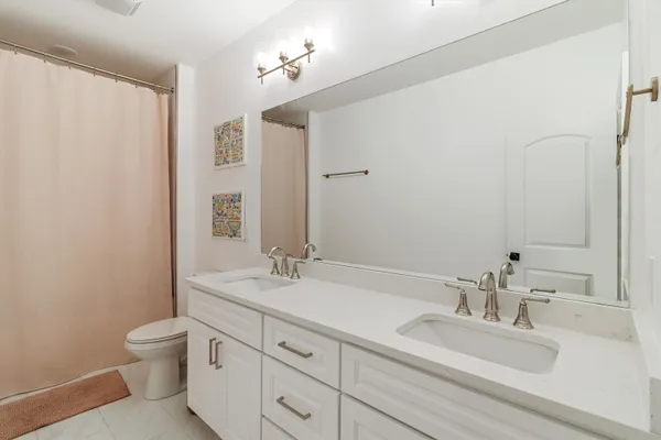 $499,000 | 214 McCowat Street, Jackson, TN 38301