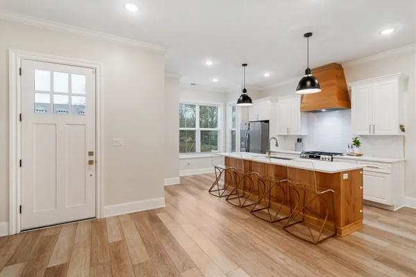$499,000 | 214 McCowat Street, Jackson, TN 38301