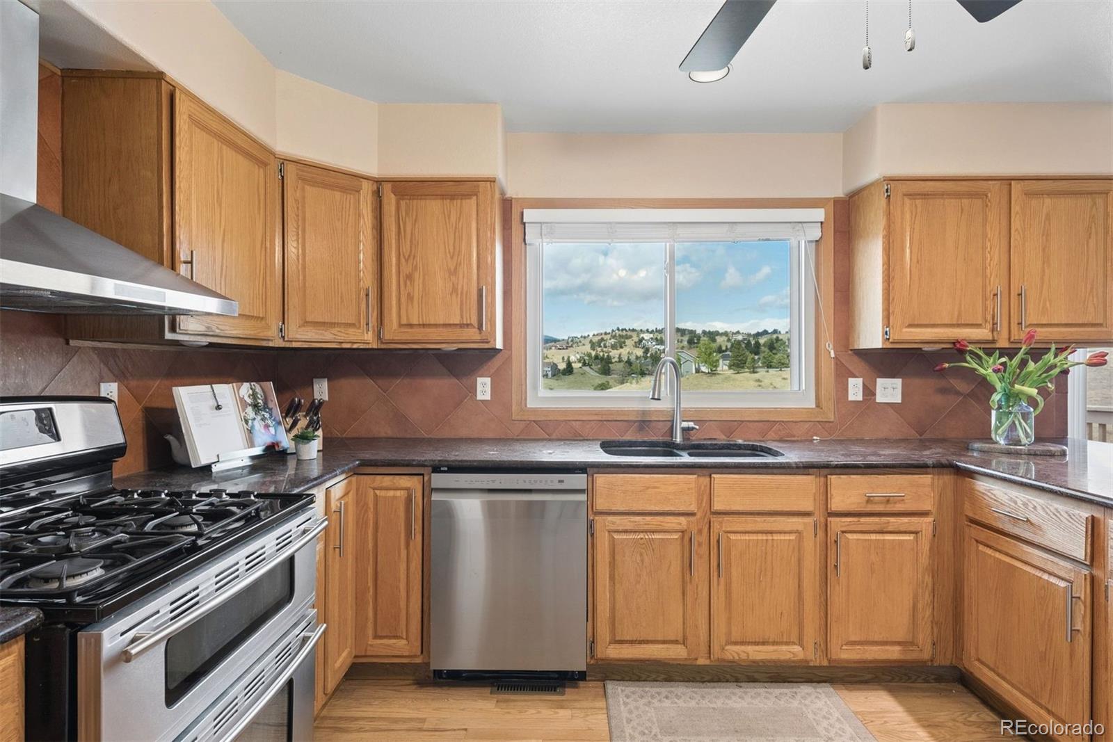537 Monte Vista Road Golden, CO 80401 - Photo 13 of 39