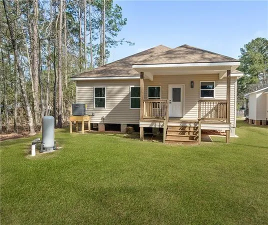 $1,800 | 20324 Henry Clay Avenue, Covington, LA 70433