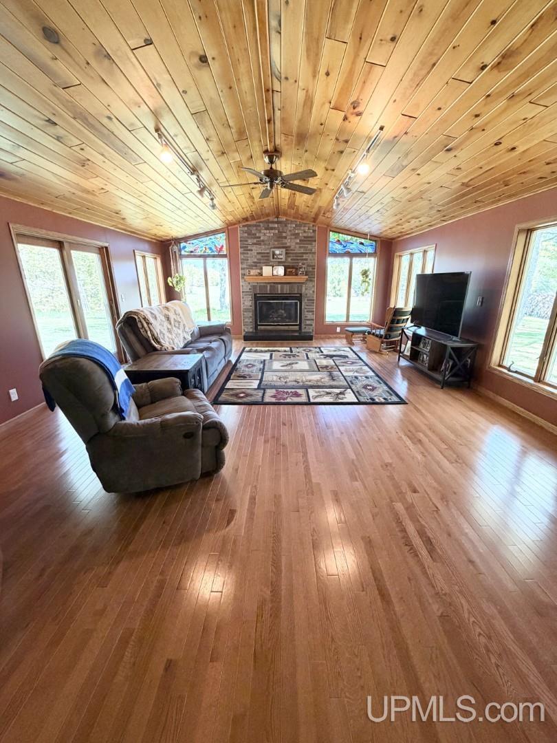 1146 Cooper Lake Road Ishpeming, MI 49849 - Photo 5 of 57