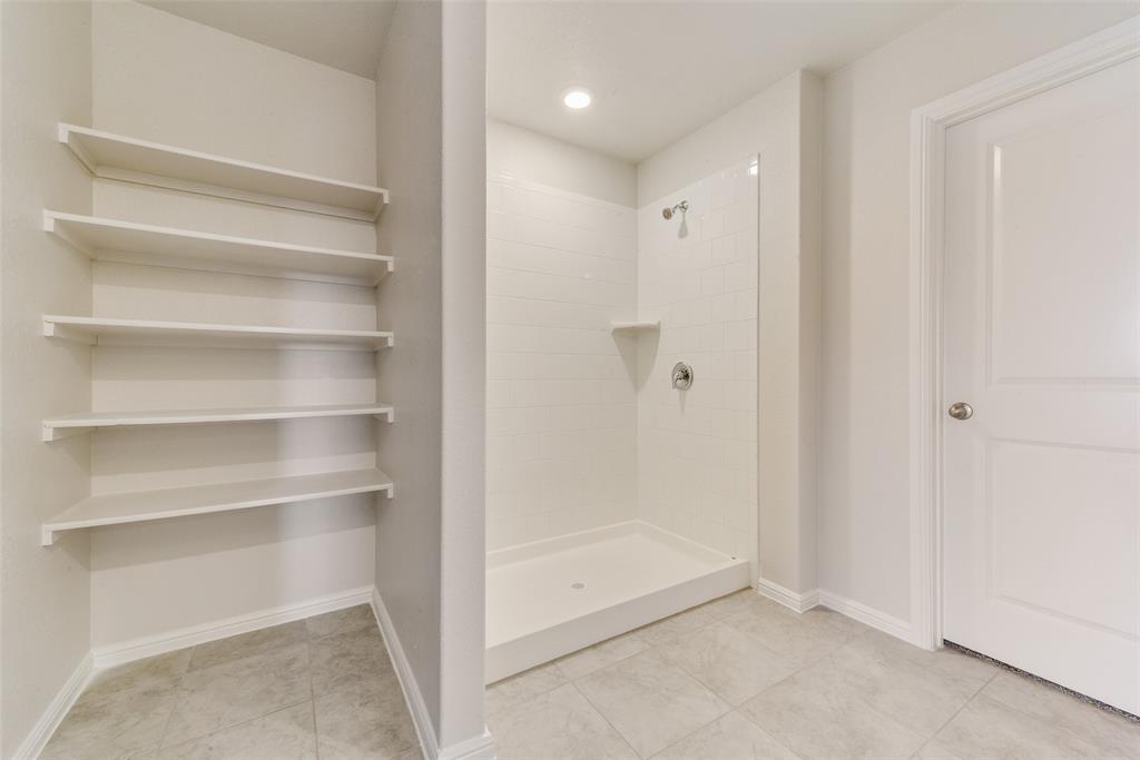 711 Durango Lane Cleburne, TX 76033 - Photo 16 of 26 a view of an empty room