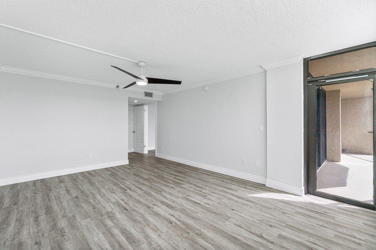 859 Jeffery Street, Unit 609 Boca Raton, FL 33487 - Photo 8 of 34 master bedroom