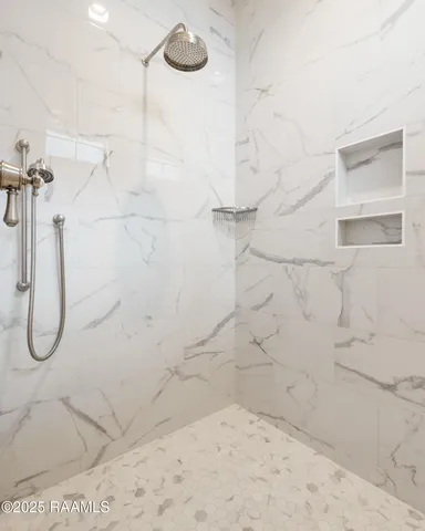 $1,450,000 | 402 Rutherford Court, Lafayette, LA 70503