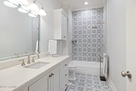 $1,450,000 | 402 Rutherford Court, Lafayette, LA 70503