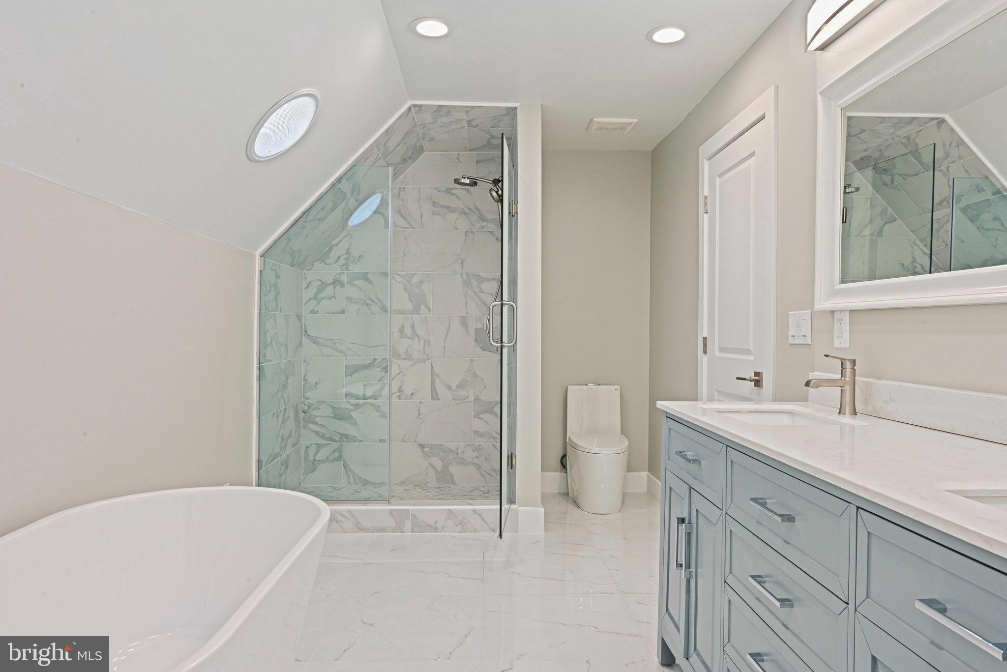 10900 Hunter Station Road Vienna, VA 22181 - Photo 46 of 63