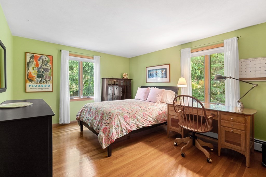 27 Surrey Road Salem, MA 01970 - Photo 26 of 38