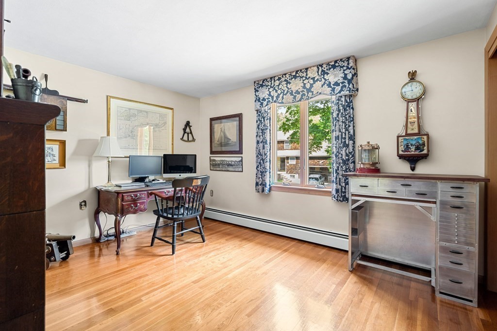 27 Surrey Road Salem, MA 01970 - Photo 33 of 38