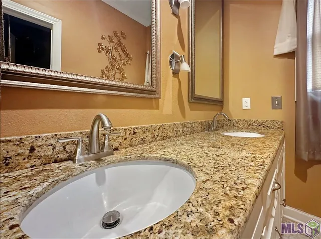 $636,500 | 5341 Riverbend Boulevard, Baton Rouge, LA 70820