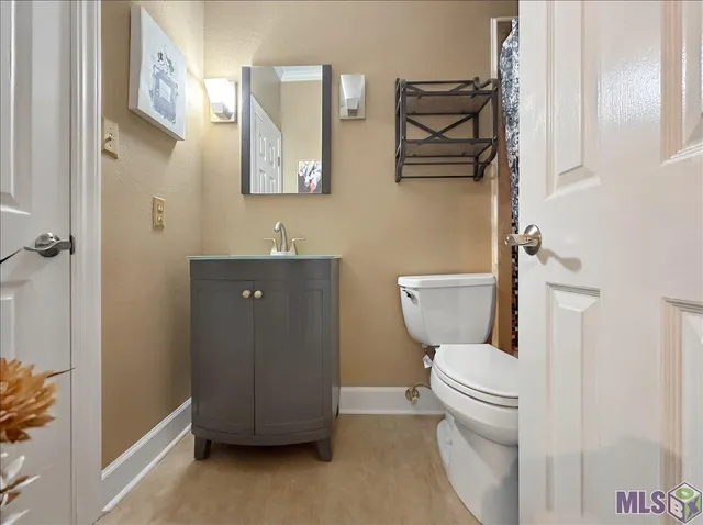 $636,500 | 5341 Riverbend Boulevard, Baton Rouge, LA 70820