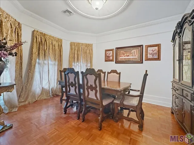 $636,500 | 5341 Riverbend Boulevard, Baton Rouge, LA 70820