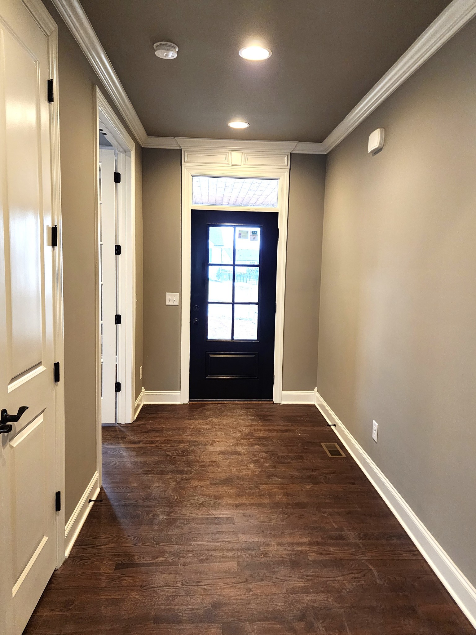 1014 Abbey Rd Way Spring Hill, TN 37174 - Photo 3 of 13 Gallery Image 3
