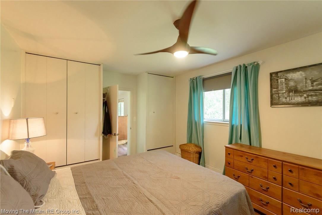 47970 Hull Road Belleville, MI 48111 - Photo 21 of 37 mtm_47970_hull-7.jpg