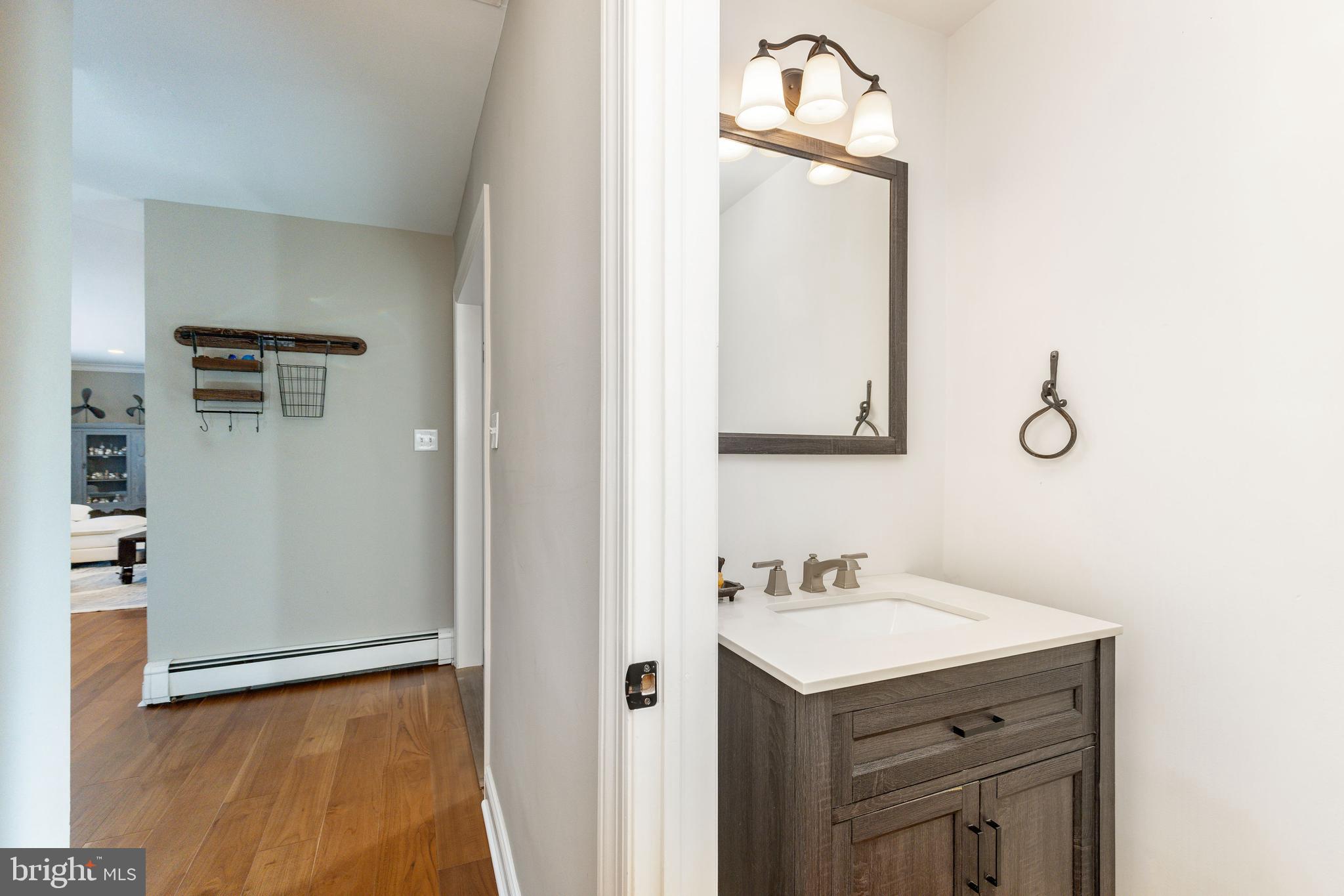 709 Alene Road Ambler, PA 19002 - Photo 20 of 42 Powder Room
