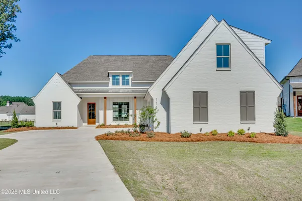 $715,000 | 114 Charleston Circle, Madison, MS 39110